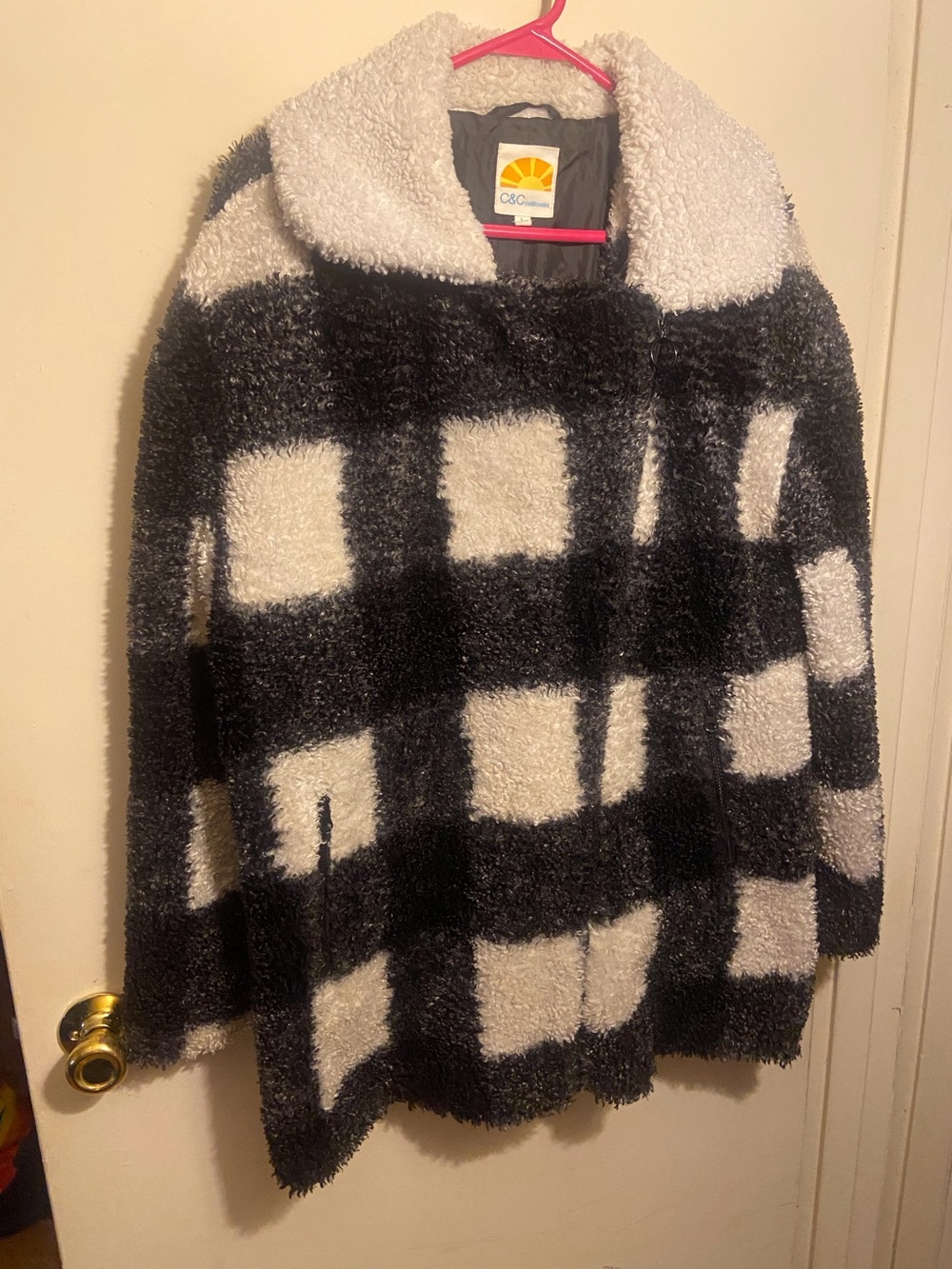 C&C Collection Black & White Plush Check Teddy Jacket Size Large